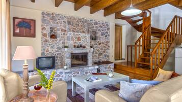 Family Duplex, 2 Bedrooms (AMARANTOS) | Living room | TV, DVD player