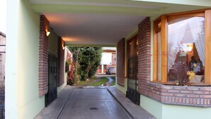 Exterior - Hosteria Angelina (Esquel)