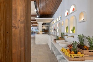Breakfast, lunch and dinner served - Blu Salento Village (Nardò)