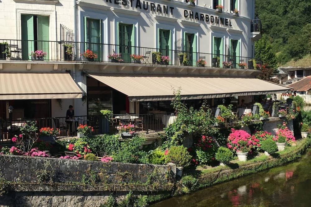 Hotel Restaurant Charbonnel