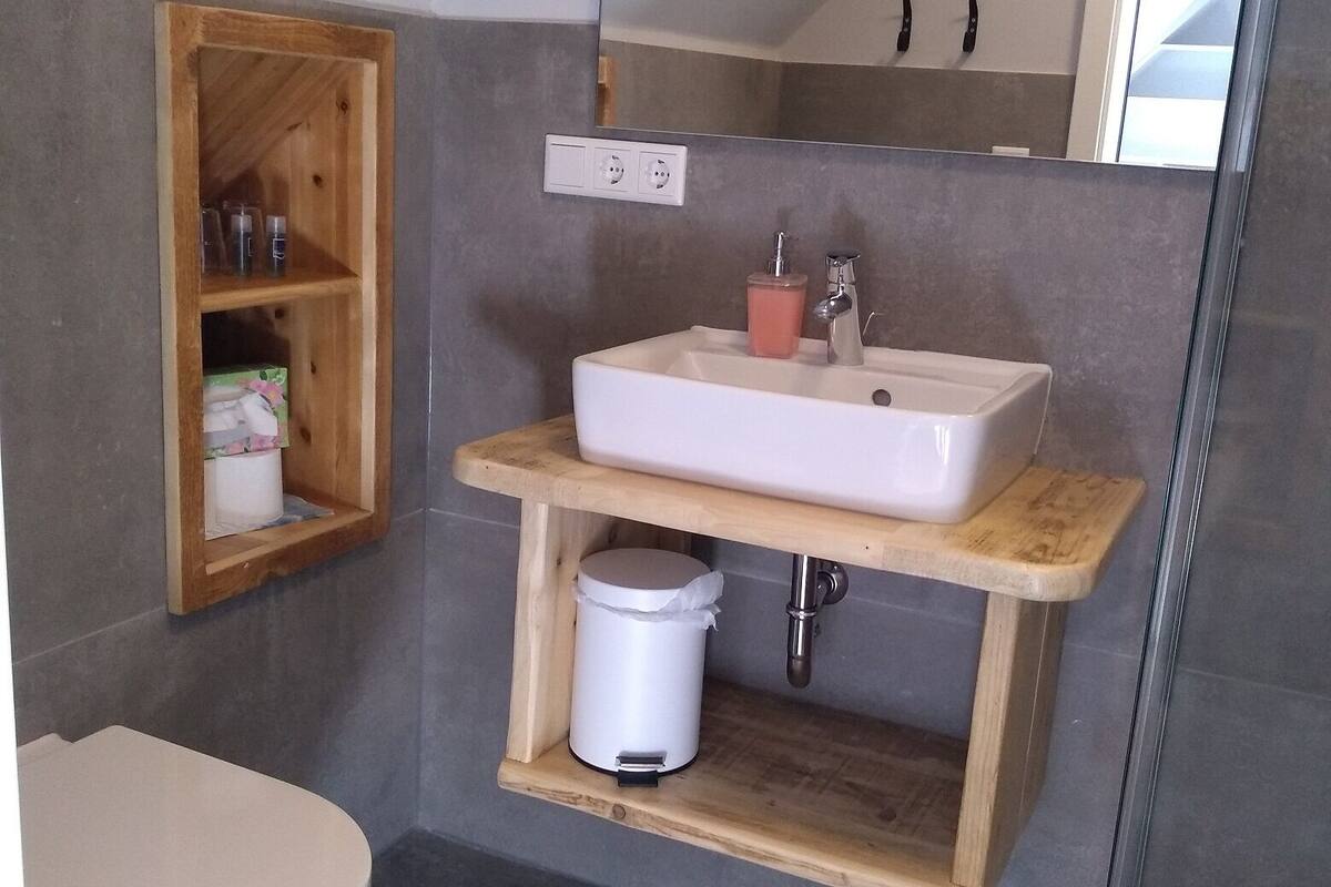 comfort double room, 1 bedroom, non smoking, garden view | bathroom | shower, rainfall showerhead, free toiletries, hair dryer