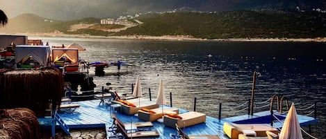 Beach nearby, beach shuttle, beach cabanas, sun loungers