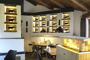 2 Restaurants, mediterrane Küche