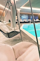 Un sauna, una bañera de hidromasaje, baño turco, tratamientos corporales