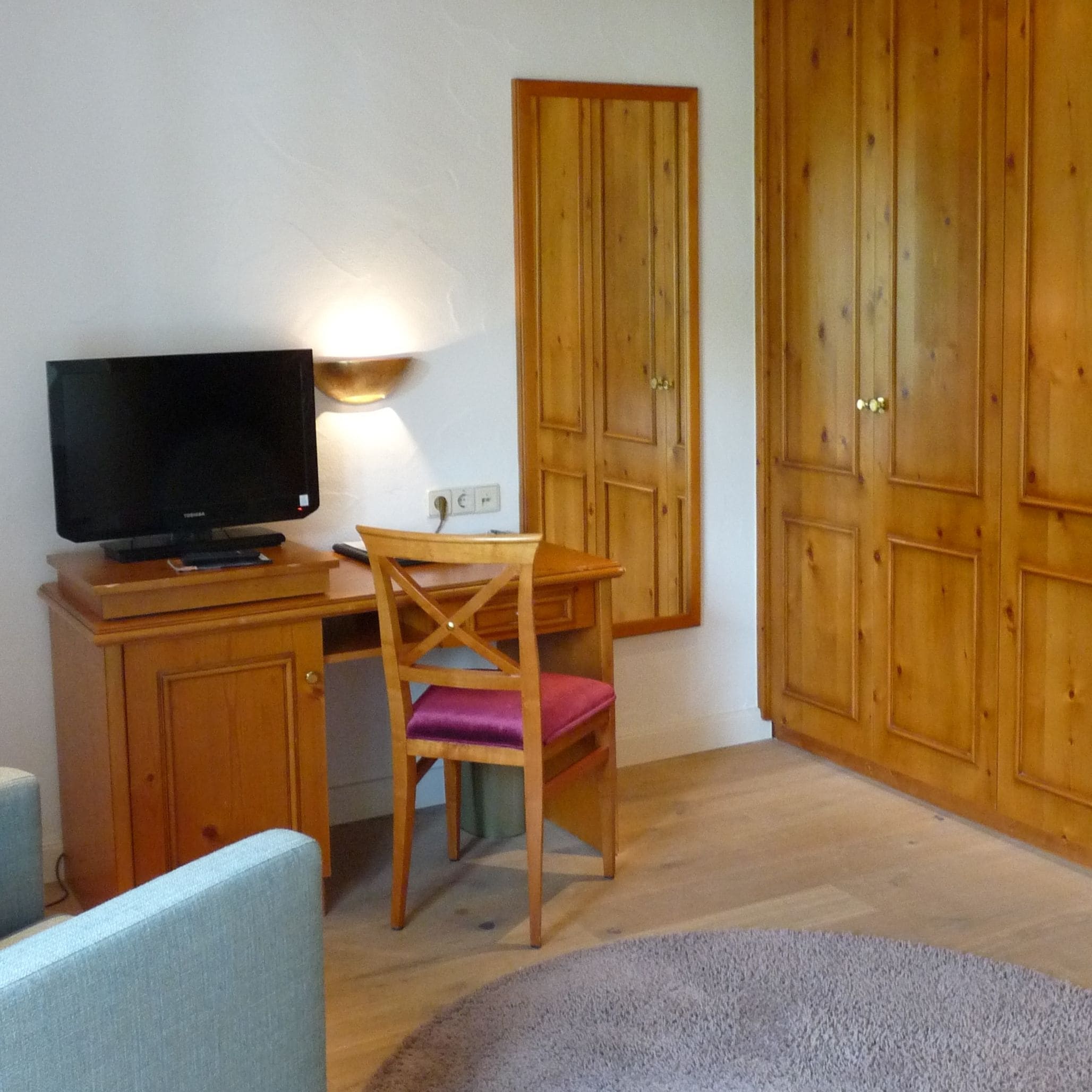 superior single room | 1 bedroom, hypo-allergenic bedding, in-room safe, desk