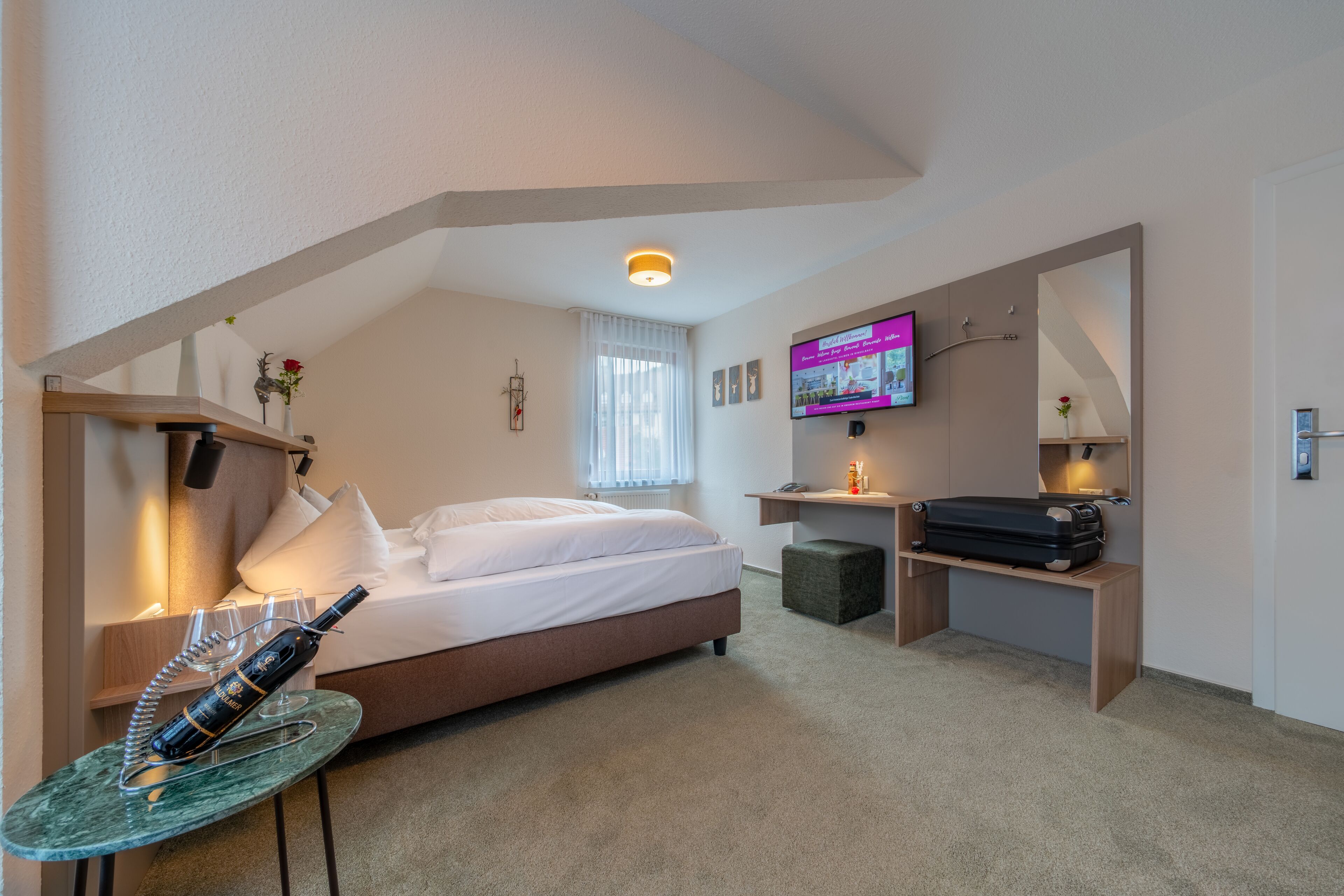 standard double room | hypo-allergenic bedding, in-room safe, individually furnished, desk