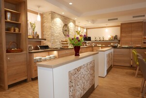 Desayuno continental gratuito