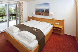 Standard Apartment ((C)+ cleaning fee 55€ ) | Individually decorated, individually furnished, free cribs/infant beds