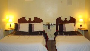 Family Room | Cribs (free), rollaway beds (surcharge) - The Anchorage Guest House (Waterford)