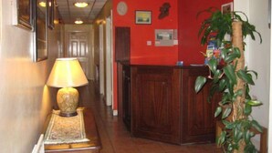 Reception - The Anchorage Guest House (Waterford)