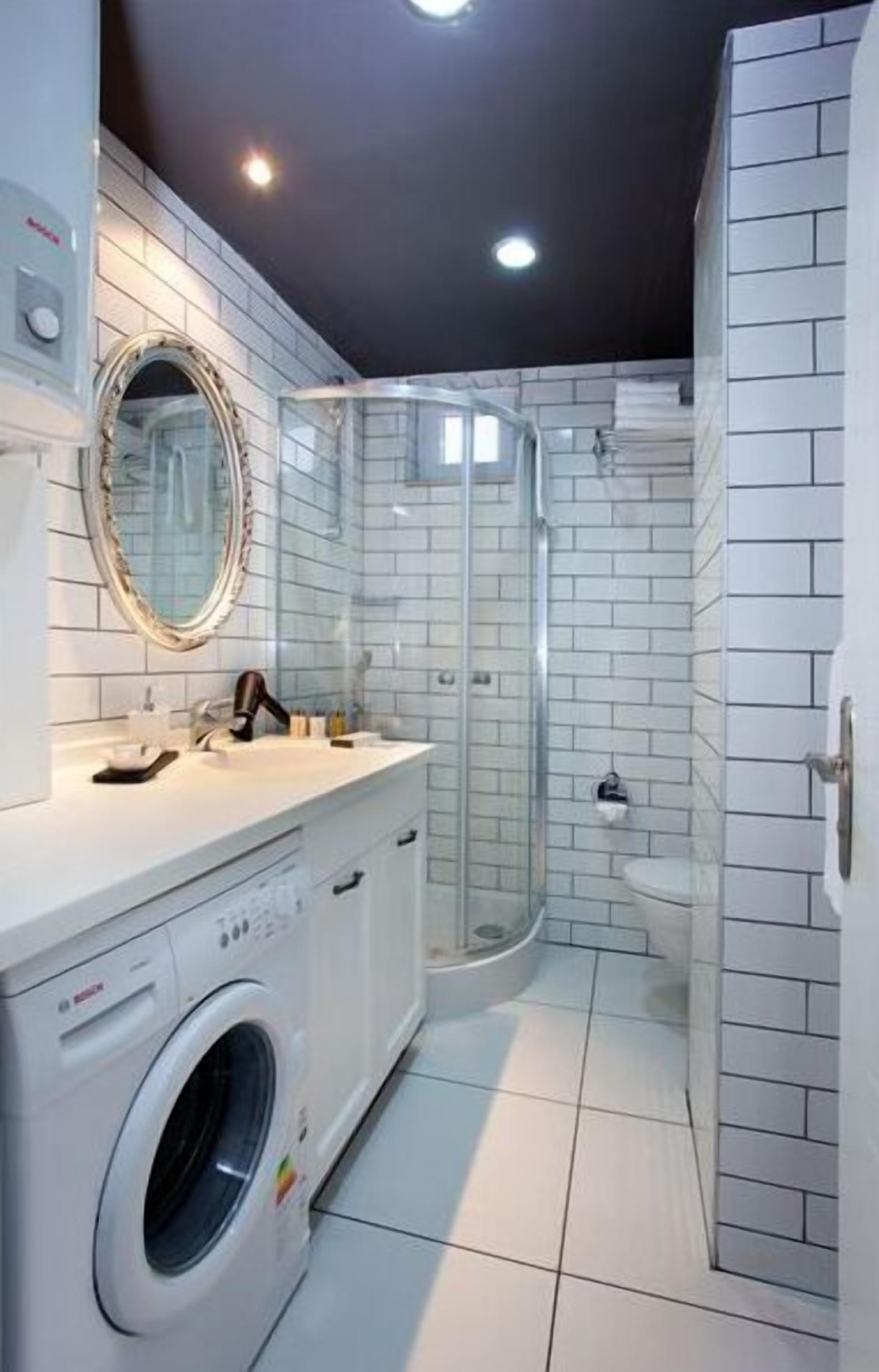 2+1 apartment - anex building | bathroom | shower, free toiletries, hair dryer, slippers