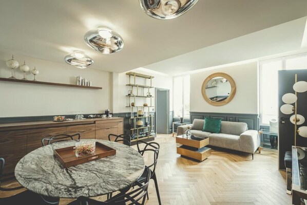 Presidential Suite, 3 Bedrooms, Balcony (Margaux) | Living area