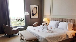 1 bedroom, minibar, in-room safe, desk