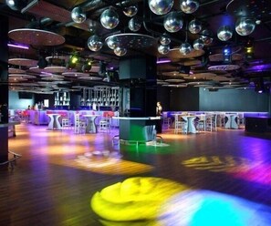 Nightclub - Horizon Manor Hotel (Doha)