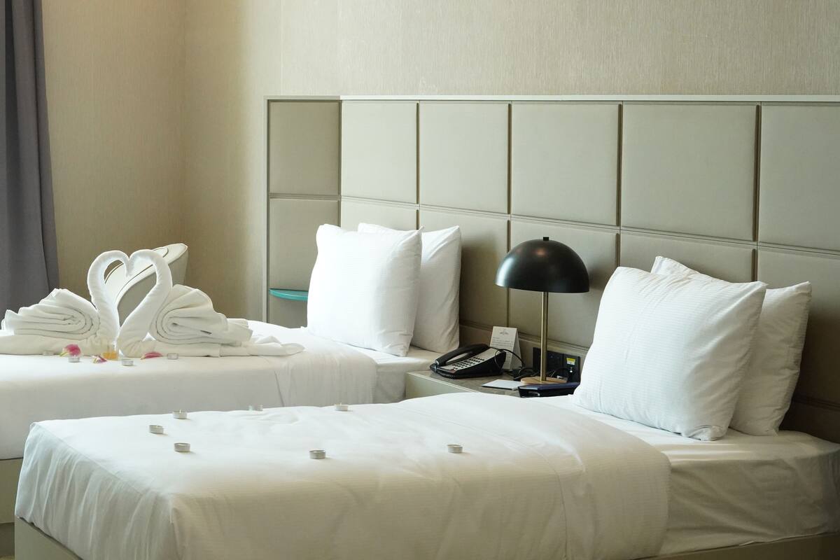 Superior Twin Room | 1 bilik tidur, bar mini, peti besi dalam bilik, meja 