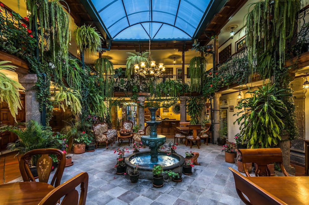 Hotel San Francisco de Quito