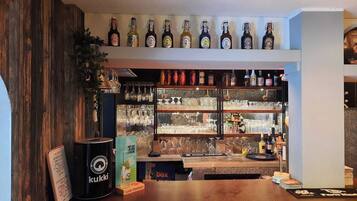 Bar (in der Unterkunft)