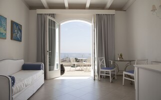 Suite, Sea View | Premium bedding, minibar, in-room safe, individually decorated