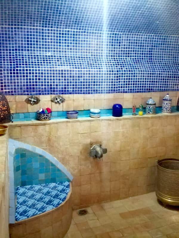 Couples treatment rooms, steam room, Turkish bath, body treatments