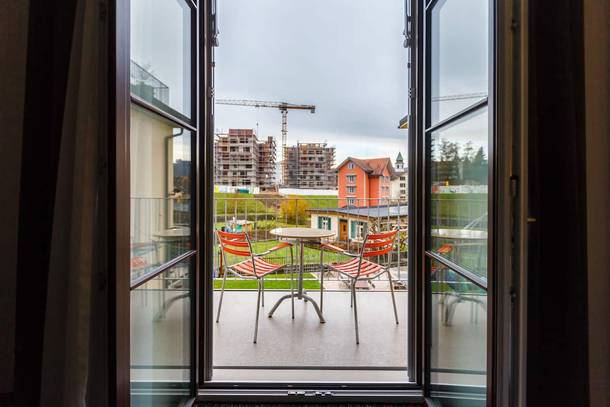 deluxe double room | balcony