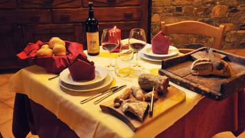 Aperto a colazione e cena