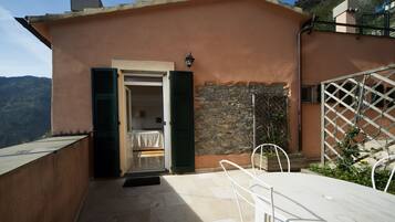 Standard-Apartment, Terrasse, Meerblick (Open Space) | Terrasse/Patio
