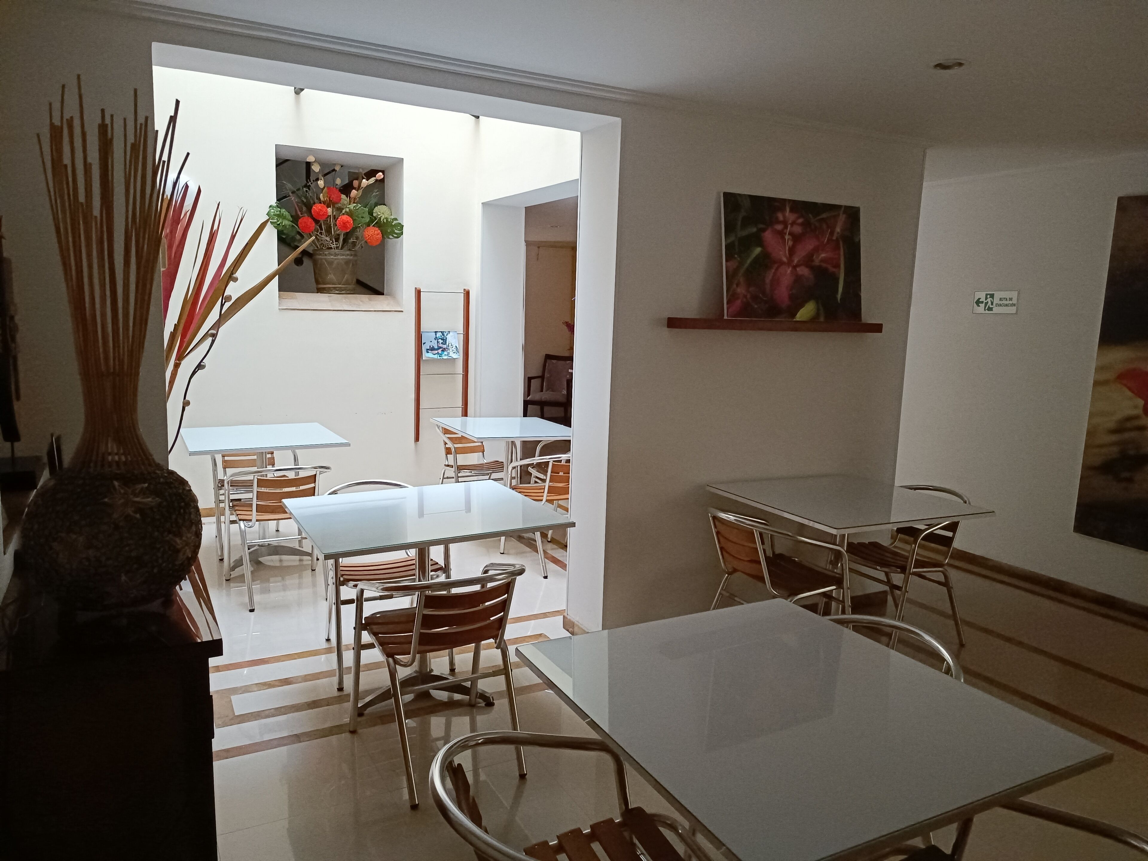 Photo - Hotel Boutique Confort Suites