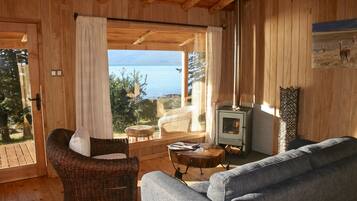 Family Suite | Individually decorated, individually furnished, desk, blackout curtains