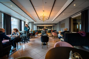 Desayuno buffet incluido todos los días 