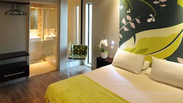 Hypo-allergenic bedding, in-room safe, individually decorated