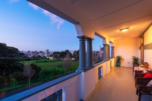 Balcony view - Esperanza Guest House (Cape Town)
