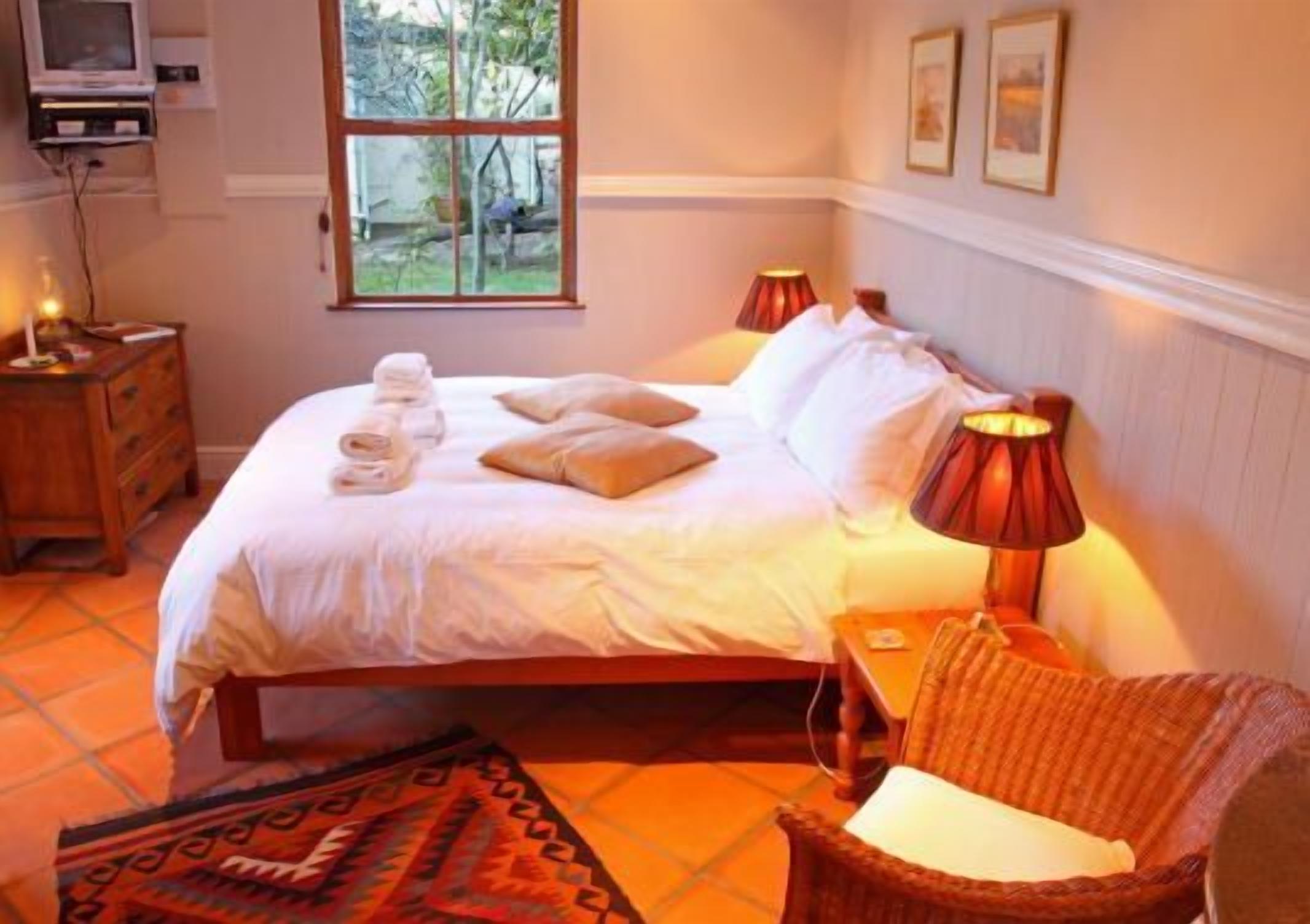 Hochwertige Bettwaren, Tempur-Pedic-Betten, Minibar, Zimmersafe