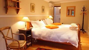 Standardzimmer, 2 Einzelbetten | Hochwertige Bettwaren, Tempur-Pedic-Betten, Minibar, Zimmersafe