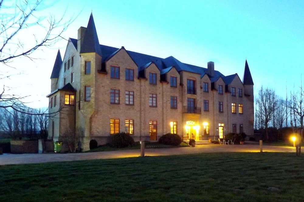 Hotel Hinterland