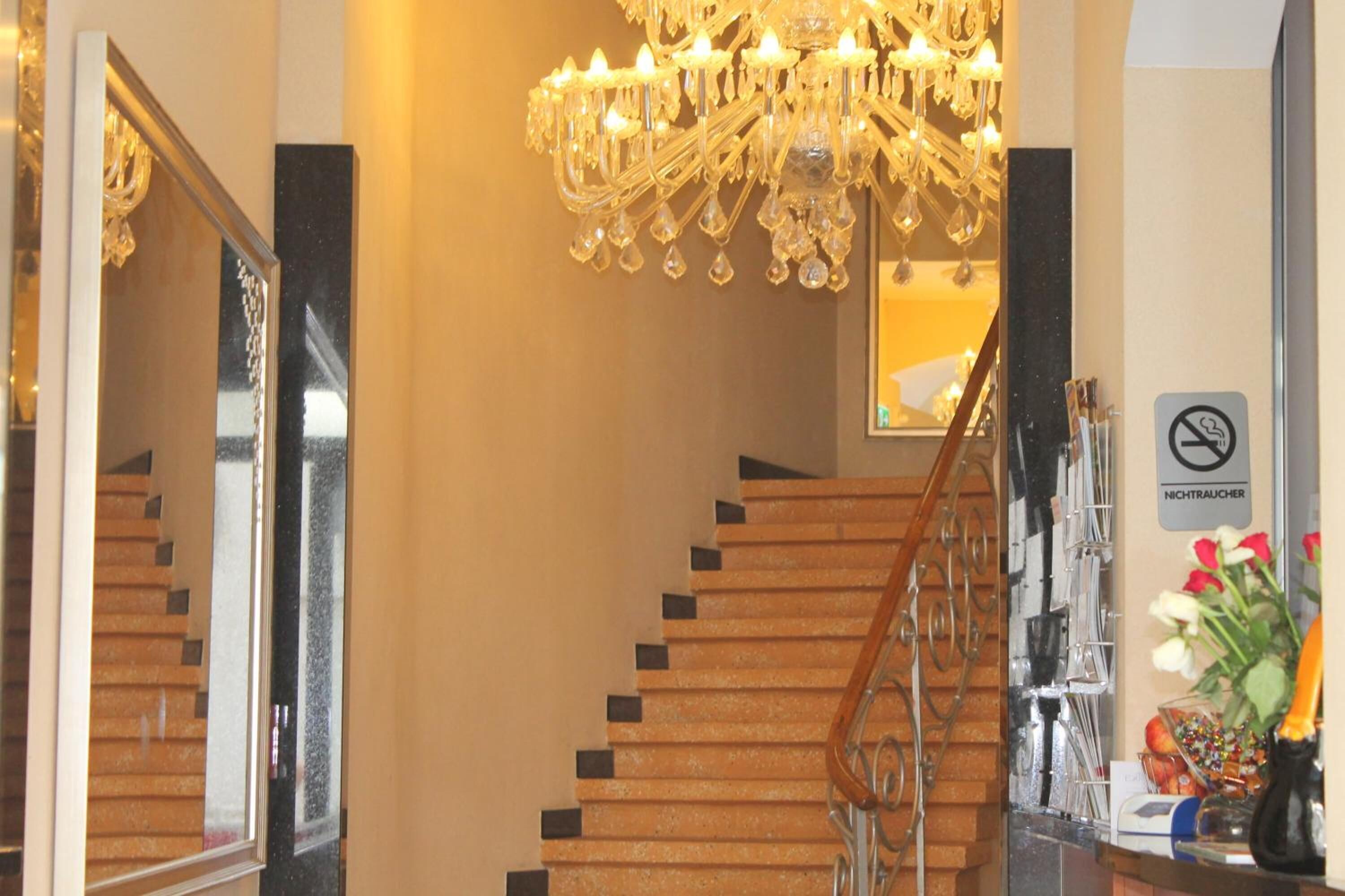 Foto - Hotel Expo Frankfurt City Centre - Self Check-In