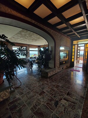 바(숙박 시설 내)