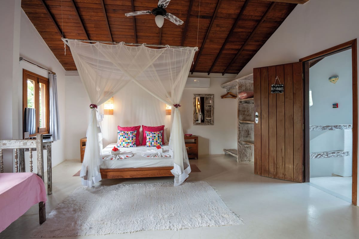 Suite Master | Roupas de cama premium, frigobar, cofres nos quartos