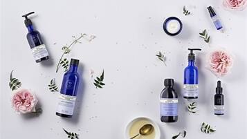 Body treatments, aromatherapy, deep-tissue massages, Swedish massages