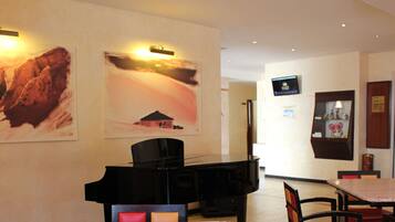 Coffres-forts dans les chambres, chambres insonorisées