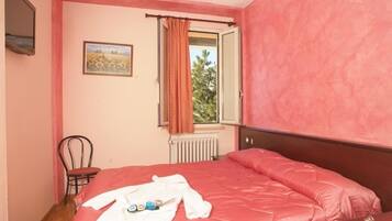 Doppel- oder Zweibettzimmer