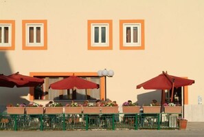 Terrace/patio - Hotel Miletto (San Massimo)