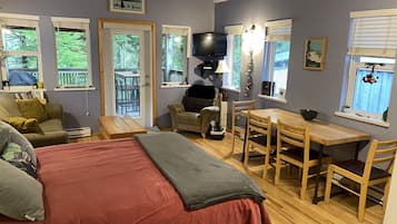 Studio B (View) Cottage