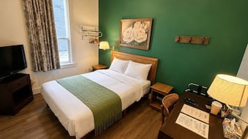Chambre Confort | Bureau, fer et planche à repasser, Wi-Fi gratuit, draps fournis