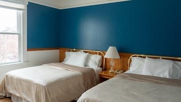 Comfort Room, Multiple Beds | Desk, iron/ironing board, free WiFi, bed sheets