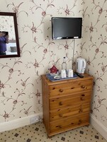 双人房, 独立浴室 (Side River View) | 其他