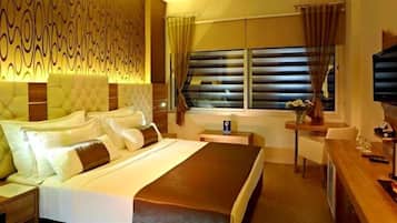 Double or Twin Room | Premium bedding, minibar, in-room safe, desk