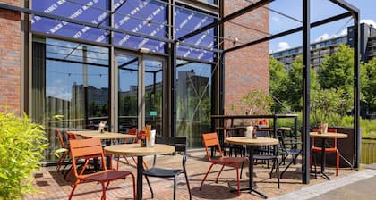 Crowne Plaza Amsterdam South by IHG