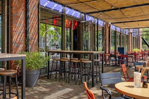 Lunch and dinner served, Japanese cuisine