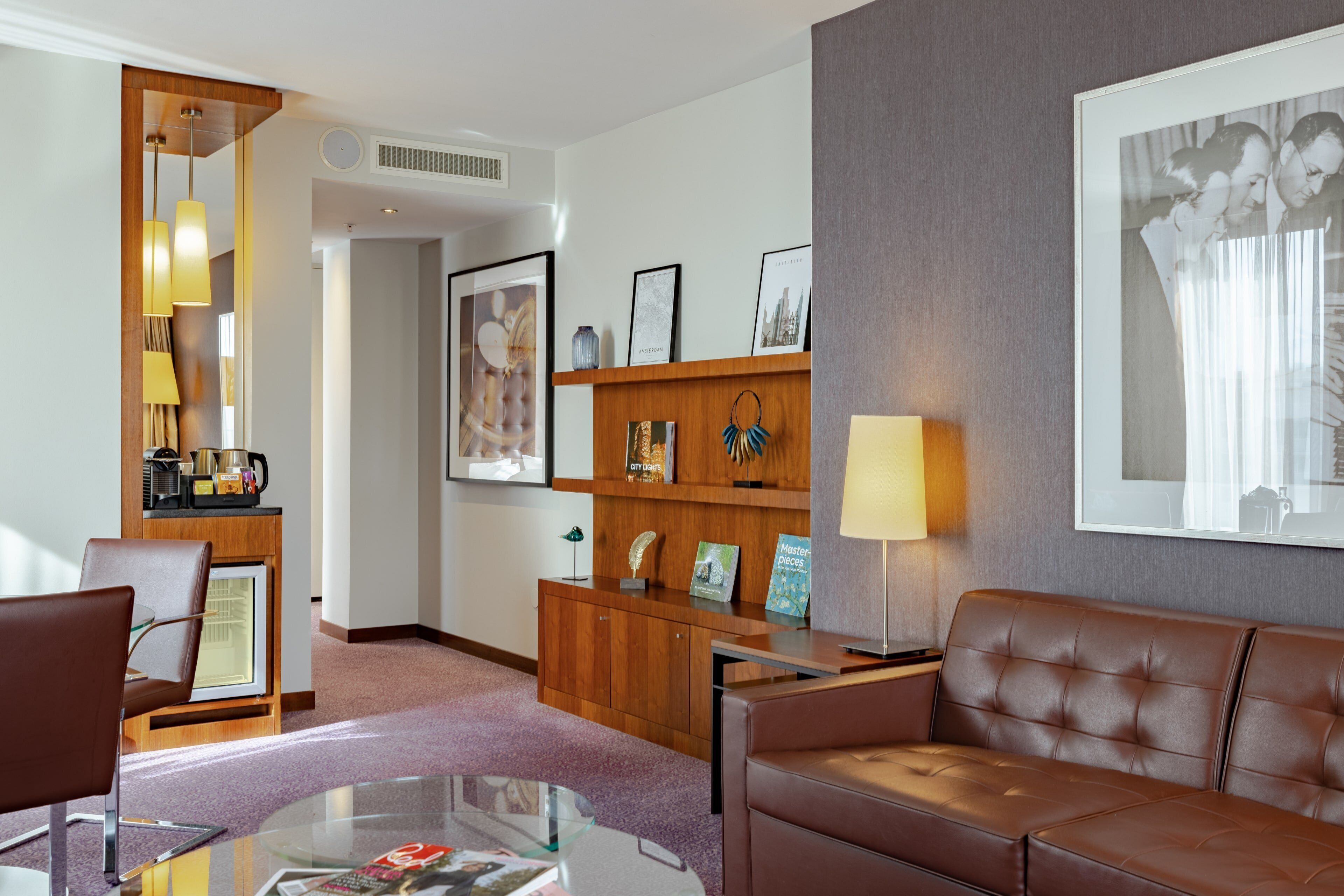 1 bedroom, hypo-allergenic bedding, minibar, in-room safe