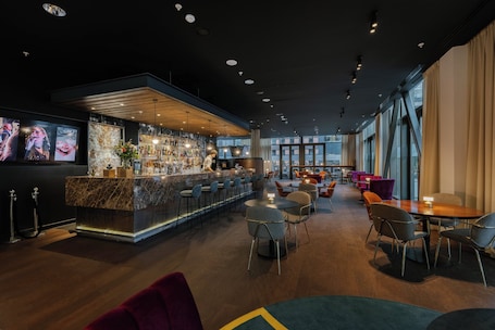 Lunch and dinner served, Japanese cuisine